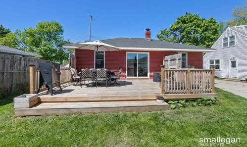 4034 Lester Dr, Grand Rapids, MI 49525-1447