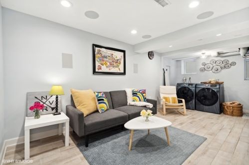 4705 Berteau Ave, Chicago IL  60641-1806 exterior