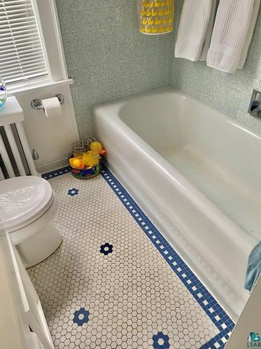 1920 Kent Rd, Duluth MN 55812-1154 exterior