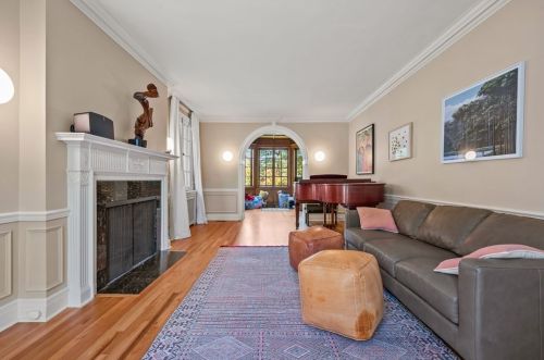 5387 Northumberland St, Pittsburgh PA  15217-1119 exterior