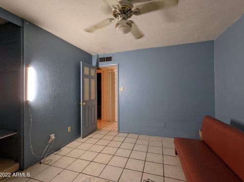 4225 Cavalier Dr, Phoenix AZ 85017-1727 exterior