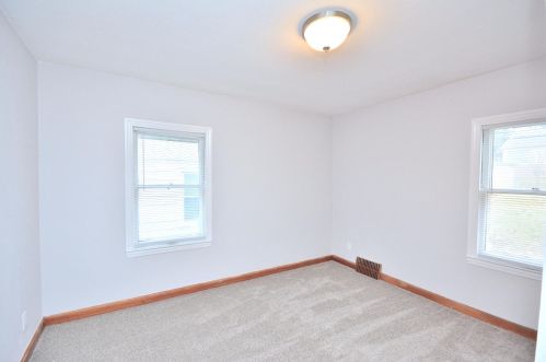 8526 Keefe Ave, Milwaukee WI  53222-2821 exterior