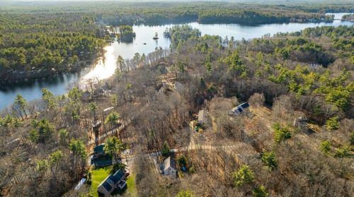 162 Lakeside Oaks Dr, Barrington NH 03825-3334 exterior