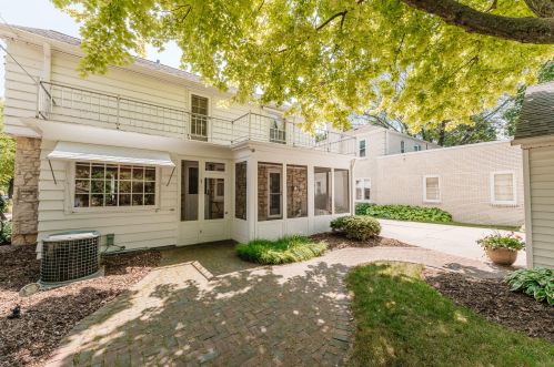 2611 Pasadena Blvd, Milwaukee WI 53226-1950 exterior