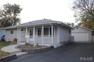 1418 Bellaire Ave, Pekin, IL 61554-2214