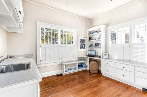 965 Grn St Cir, Gainesville GA 30501-2204 exterior