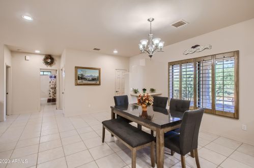 43630 20th St, Phoenix AZ 85006-2004 exterior