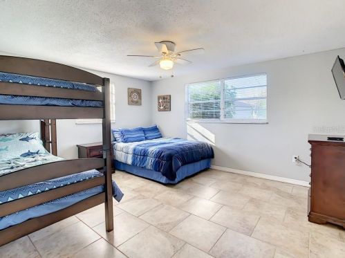 6330 Hyperion Dr, Port Richey FL 34668-4865 exterior