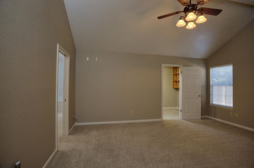 2181 Daubenberger Rd, Turlock CA 95380-9114 exterior