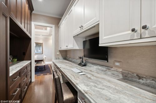 2900 Hermitage Ave, Chicago IL 60609-2733 exterior