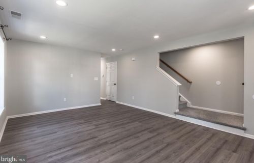 1915 Franklin St, Philadelphia PA 19122-2015 exterior