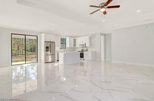 4633 16 Ave, Naples FL 34117-2239 exterior