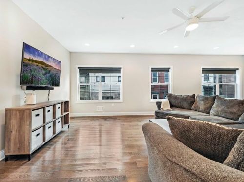 826 Spg Gdn Ave, Pittsburgh PA 15212-4232 exterior