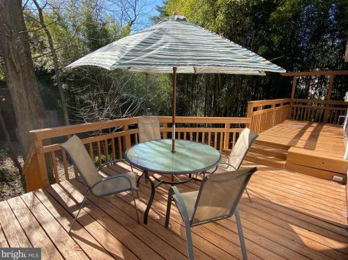 5707 Halpine Rd, Rockville MD exterior