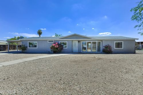 18022 2nd Pl, Phoenix, AZ 85022-1511