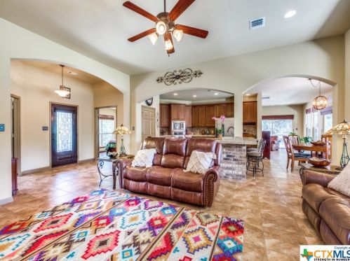 248 Mystic Breeze, Spring Branch TX 78070-5076 exterior