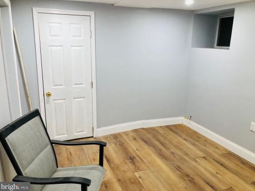 6442 Limekiln Pike, Philadelphia PA 19138-3103 exterior