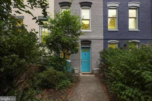 320 G St, Washington DC 20002-4212 exterior