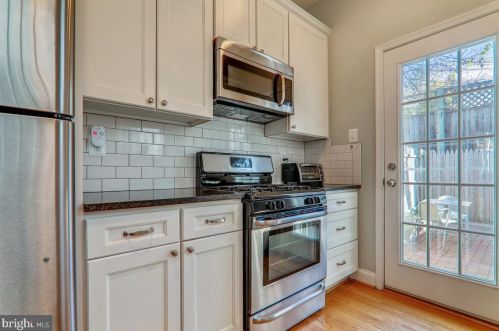 1345 28th St, Washington DC  20007-3101 exterior