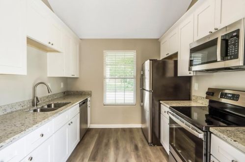 6322 Klondike River Rd, Lithonia GA  30038-4268 exterior