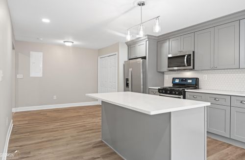 16 Eugenia St, Atlanta GA 30318-0026 exterior