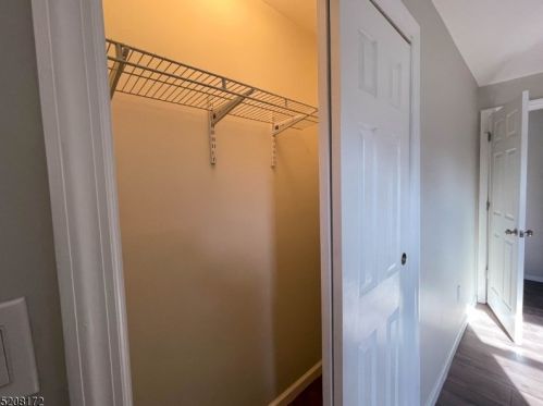 112 Trento St, Iselin NJ  08830-1465 exterior