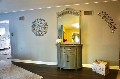 1945 74 Ct, Chicago IL 60707-3110 exterior