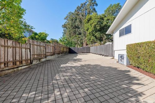 1306 Murchison Dr, Millbrae CA 94030-3026 exterior