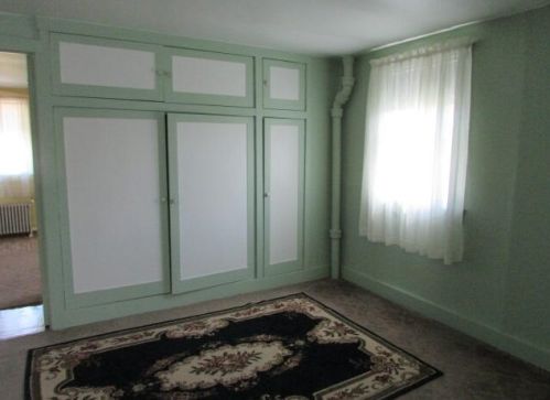 1107 Viebahn St, Manitowoc WI 54220-6502 exterior