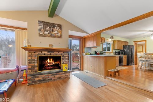 48186 Mdw Ln, New Baltimore MI 48051-2951 exterior