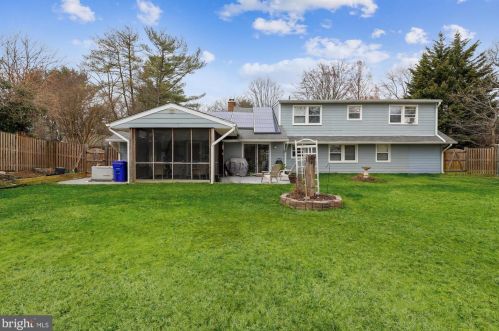 2804 Blazer Ct, Silver Spring MD 20906-2319 exterior