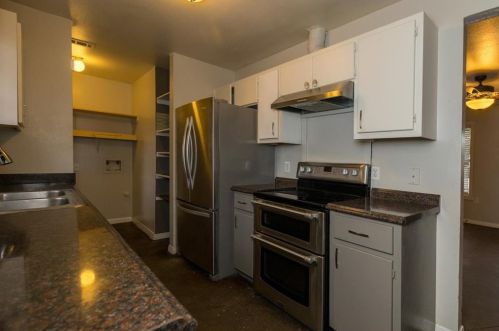 3115 13th St, Austin TX  78702-2505 exterior