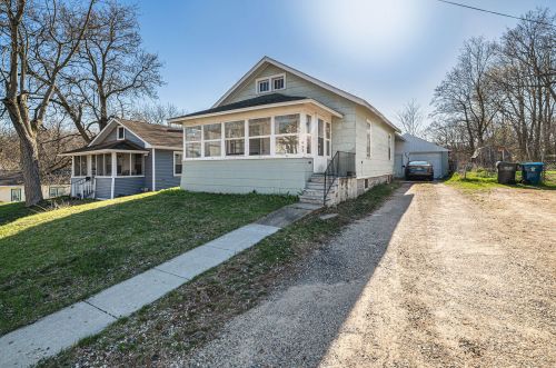 623 Denner St, Kalamazoo, MI 49006-3113