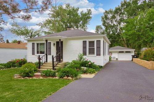 8609 Acorn Path, Bull Valley, IL 60097-8872