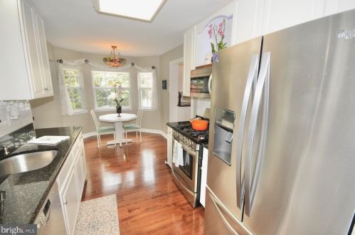 1302 Maple Ave, Roebling NJ 08554-1610 exterior