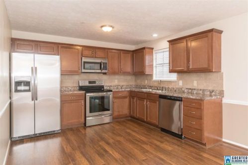 5315 Dixieland Rd, Birmingham, AL 35210-2914