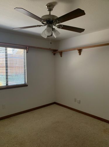 158 Cyn Rim Dr, Folsom CA 95630-2040 exterior