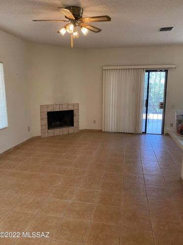 2821 Highcliff Dr, Tucson AZ  85745-3553 exterior