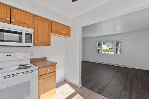 8315 Oklahoma Ave, Milwaukee WI  53219-3535 exterior