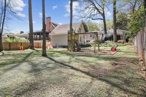 1276 Briardale Ln, Atlanta GA 30306-2624 exterior