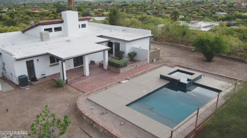 4701 Camino Gacela, Tucson AZ  85718-6813 exterior