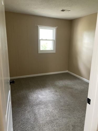 66903 North St, Dowagiac MI  49047-8875 exterior