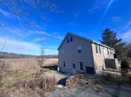 7 Berry Rd, Wantage NJ 07461-3009 exterior