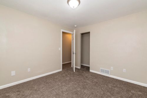 837 Walnut St, Kalamazoo MI  49001-2545 exterior