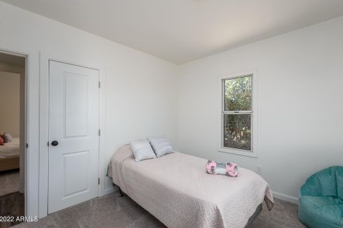 3906 13th Pl, Phoenix AZ  85014-4904 exterior