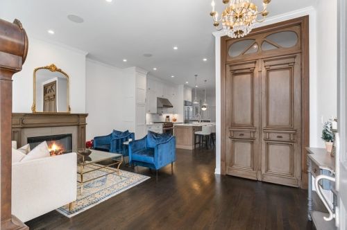 1626 Hermitage Ave, Chicago IL 60622-1402 exterior