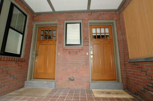 6931 1st St, Pittsburgh PA  15208-2103 exterior