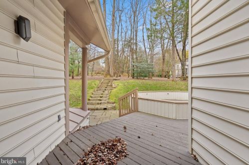 13708 Valley Dr, Rockville MD  20850-5402 exterior