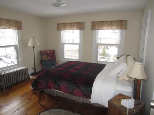 69 Warren St, Concord NH 03301-2941 exterior