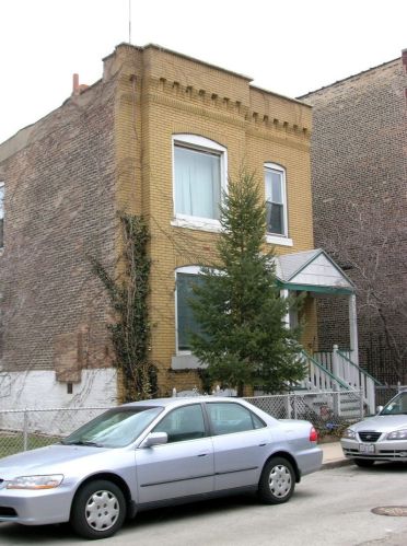 1212 Draper St, Chicago, IL 60614-2118